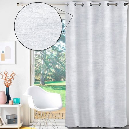 Which Blackout Curtains Are Best for Your Bedroom?